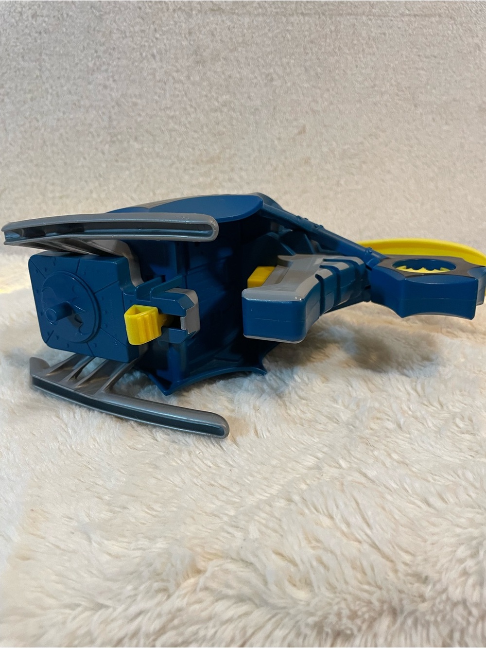 Batman Blue Rescue Chopper with Yellow Rotor - Picture 5 of 8